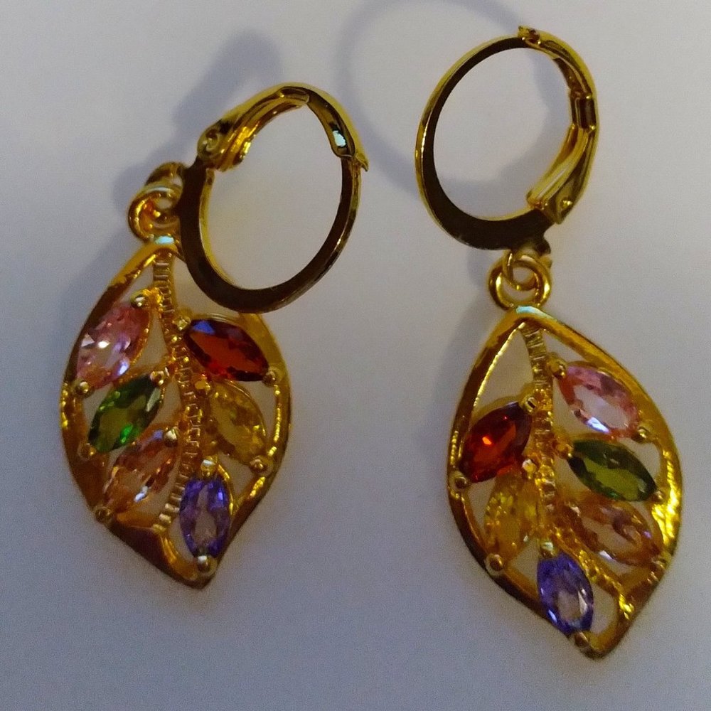 Delicate and lovely Rhinestone Accented Leaf Earrings